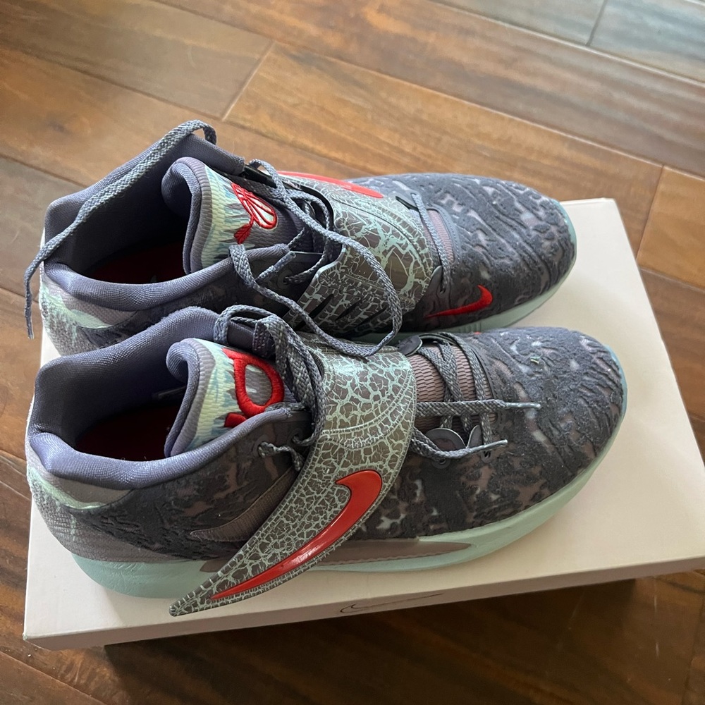 Men's Nike KD 14 Valentine's Day - Picture 6 of 6